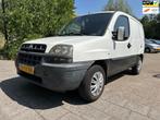Fiat Doblò 1.2 benzine, trekhaak, Gebruikt, 1242 cc, 4 cilinders, Origineel Nederlands