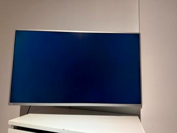 43inch Smart TV Philips 43PUS7556/12 4K HDR beschikbaar voor biedingen