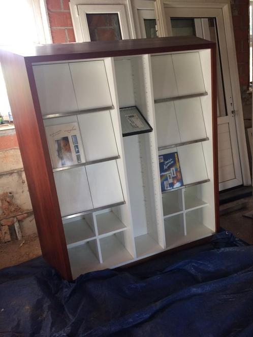 Bergkast - folderkast ., Huis en Inrichting, Kasten | Vitrinekasten, Zo goed als nieuw, 150 tot 200 cm, 25 tot 50 cm, Verzenden