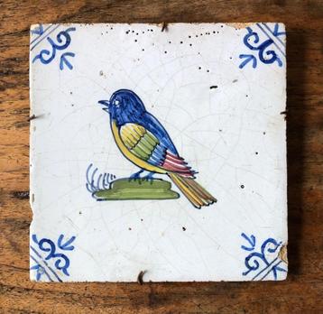 Antieke tegel met vogeltje - Makkum beschikbaar voor biedingen