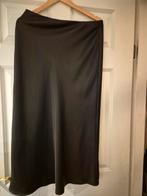 Satijnachtige stof rok Zara maat S, Maat 38/40 (M), Zwart, Nieuw, Ophalen of Verzenden