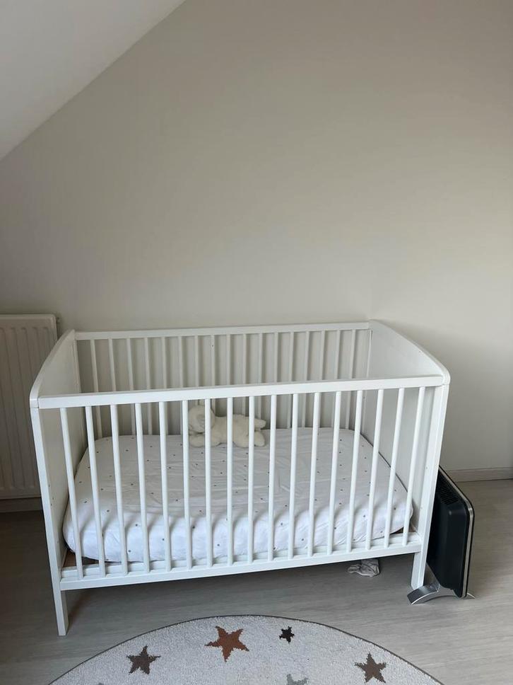 Ladenkast 2 kasten commode en ledikant bed (exc Matras), Kinderen en Baby's, Kinderkamer | Commodes en Kasten, 90 tot 105 cm, 100 cm of meer