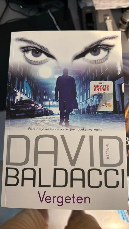 David Baldacci - Vergeten, Boeken, Thrillers, Zo goed als nieuw, Nederland, Ophalen of Verzenden