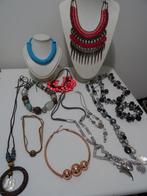 Lot sieraden, partij vintage sieraden kettingen armband (5), Ophalen of Verzenden, Zo goed als nieuw, Overige kleuren, Overige materialen