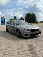 BMW 5-Serie 3.0 530D Touring AUT 2011 Grijs, Automaat, 1780 kg, Achterwielaandrijving, Zwart