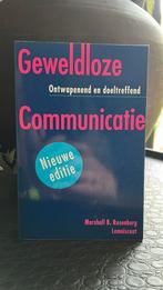 Marshall B. Rosenberg - Geweldloze communicatie, Boeken, Ophalen of Verzenden, Gelezen, Marshall B. Rosenberg