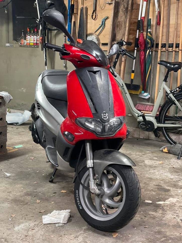 Gilera Runner 70 DD Brom RUIL, Fietsen en Brommers, Scooters | Piaggio, Gebruikt, Overige modellen, Maximaal 45 km/u, Tweetakt