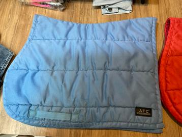 Blauw springdekje Anky ATC maat COB beschikbaar voor biedingen