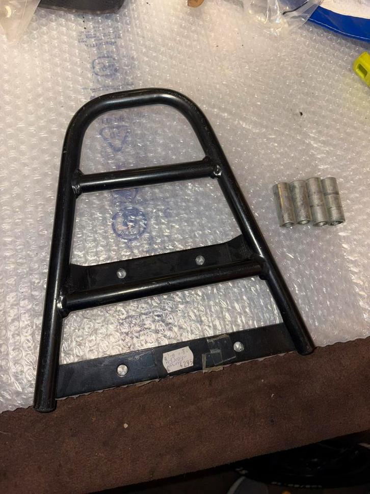 Runner achter beugel / drager, Motoren, Tuning en Styling, Ophalen of Verzenden