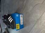 adidas samba, Ophalen of Verzenden, Nieuw, Schoentjes
