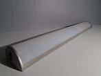 55 x 8 cm wand/plafond lamp kunstof/metalen, Huis en Inrichting, Lampen | Wandlampen, Ophalen, Zo goed als nieuw, Metaal