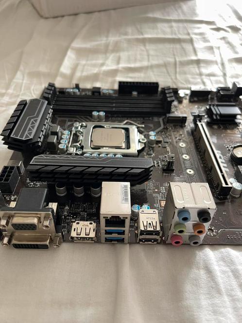 I5-7400, MSI Z270-A PRO NOG ZEER GOED!, Computers en Software, Moederborden, Zo goed als nieuw, Intel, DDR4, Ophalen of Verzenden