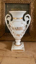 Vieux Paris vaasje Marie, Antiek en Kunst, Antiek | Vazen, Ophalen of Verzenden