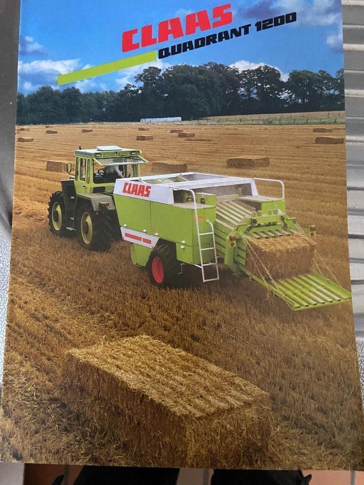 Werktuigfolders, Boeken, Catalogussen en Folders, Zo goed als nieuw, Folder, Ophalen of Verzenden