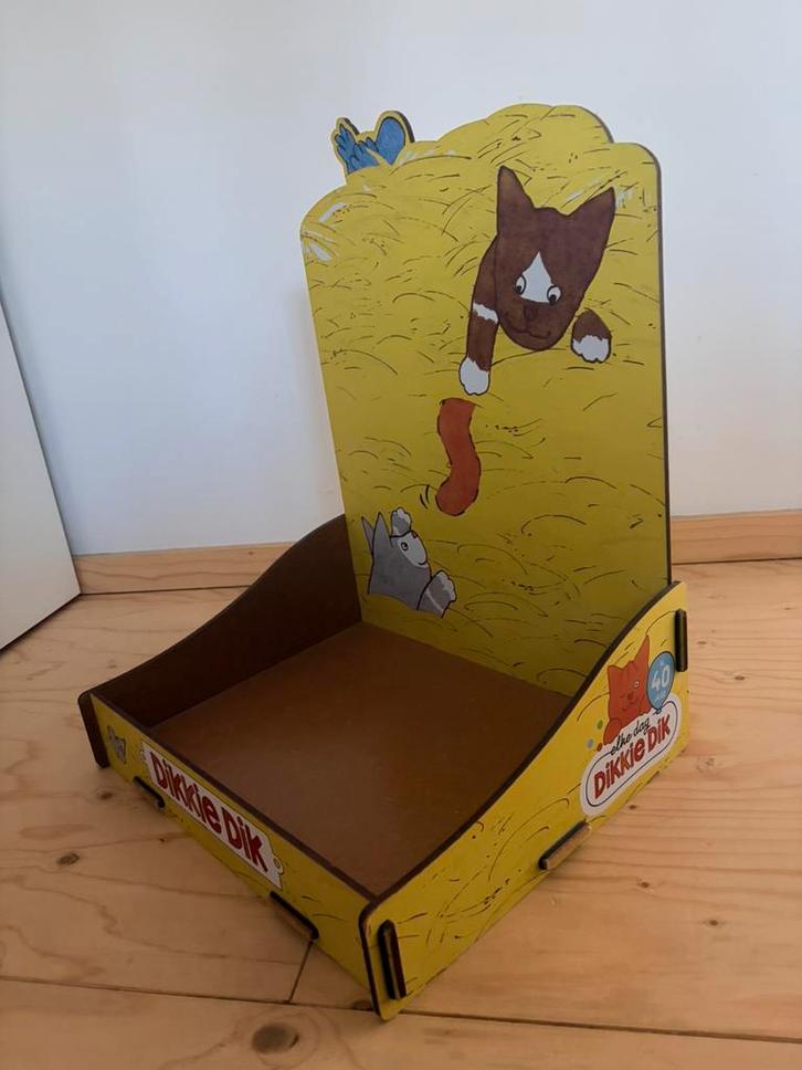 Leuk Dikkie Dik boekenrek, Kinderen en Baby's, Kinderkamer | Inrichting en Decoratie, Zo goed als nieuw, Ophalen