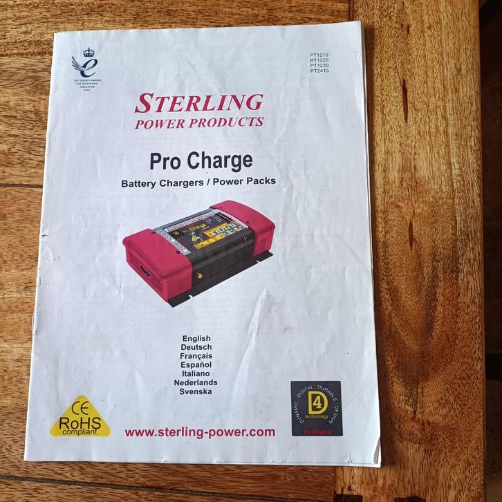 Acculader 12V, Watersport en Boten, Accessoires en Onderhoud, Zo goed als nieuw, Motor en Techniek, Ophalen of Verzenden