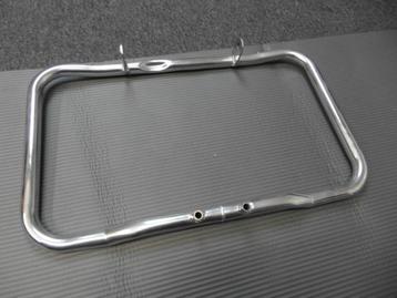 Suzuki GT 750 Radiator beugel beschikbaar voor biedingen
