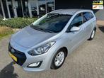 Hyundai I30 Wagon 1.6 GDI i-Drive ECC/NAV/CRUIS/CAM/LED/PDC, Voorwielaandrijving, Euro 5, Gebruikt, 4 cilinders