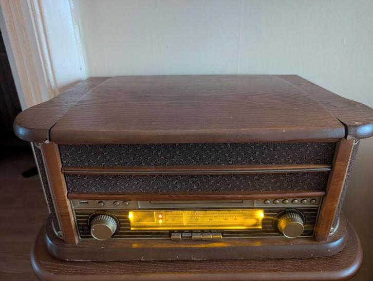 Soundmaster 513 Retro Radio Platenspeler Cassette CD USB, Audio, Tv en Foto, Platenspelers, Ophalen