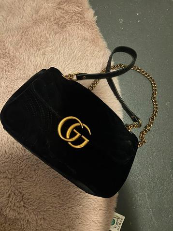 Gucci Velvet Tas beschikbaar voor biedingen