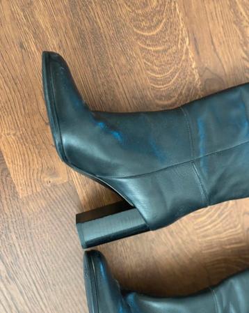 Maje half hoge zwarte leren boots, kuit hoge laarzen,37 beschikbaar voor biedingen