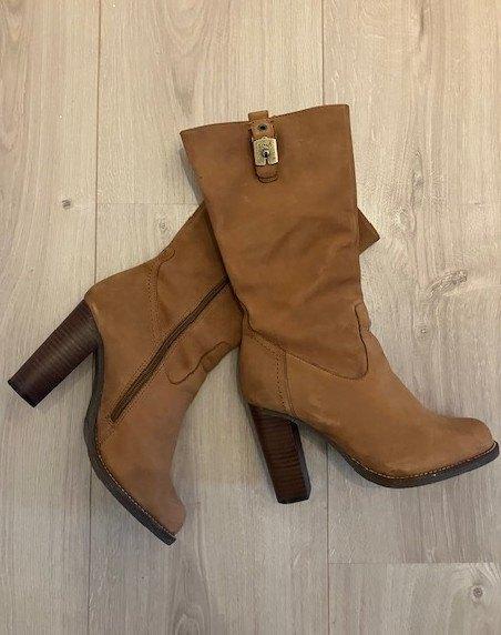 Mooie leren laarzen SCHOLL maat 39, Kleding | Dames, Schoenen, Zo goed als nieuw, Hoge laarzen, Bruin, Ophalen of Verzenden