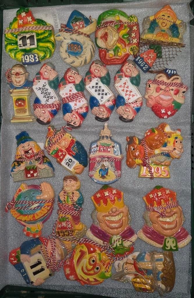 Veldtekens krabbegat bergen op zoom insignes, Verzamelen, Overige Verzamelen, Ophalen of Verzenden