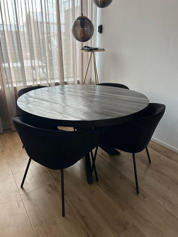 Ronde eettafel met 4 stoelen, Huis en Inrichting, Tafels | Eettafels, Gebruikt, 100 tot 150 cm, Vier personen, Rond, Overige houtsoorten