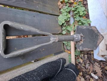 Oude Militaire Vouwschep – Origineel Legeruitrusting (KL / N beschikbaar voor biedingen