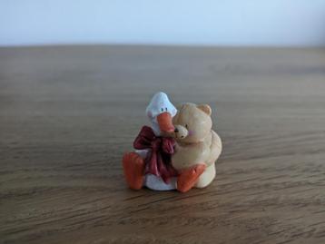 Forever Friends beeldje (beer knuffelt gans) beschikbaar voor biedingen