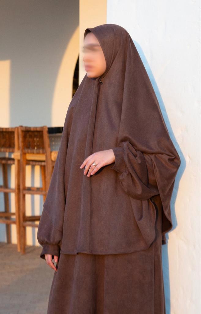 Nankoku Corduroy Abaya&Khimar  Bruin maat S tot L 142 lengt, Kleding | Dames, Jurken, Ophalen of Verzenden