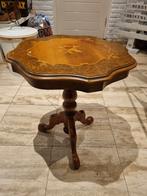 Vintage bijzettafel / wijntafel met bloemmotief, Ophalen