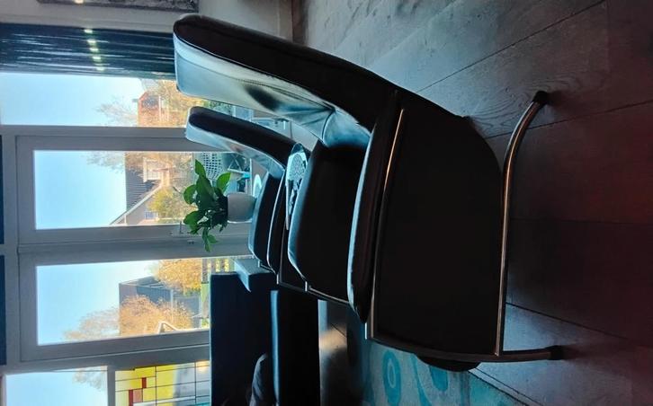 Relax-fauteuil, Huis en Inrichting, Fauteuils, Zo goed als nieuw, Leer, 50 tot 75 cm, Ophalen