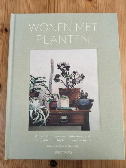 Boek Wonen met planten - boek over  kamerplanten OPHALEN, Boeken, Wonen en Tuinieren, Gelezen, Ophalen