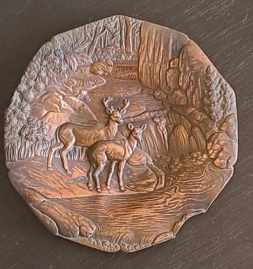 Mooi antiek wandbord met dieren. Wanddecoratie., Antiek en Kunst, Antiek | Koper en Brons, Koper, Verzenden