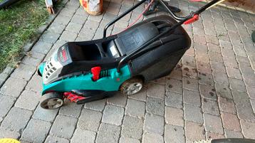 electrische grasmaaier bosch rotak 36 beschikbaar voor biedingen
