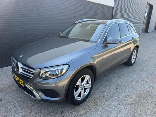 Mercedes GLC250D 4matic Dealeronderhouden, Auto's, Mercedes-Benz, Bedrijf, GLC, 4x4, ABS, Achteruitrijcamera, Adaptieve lichten