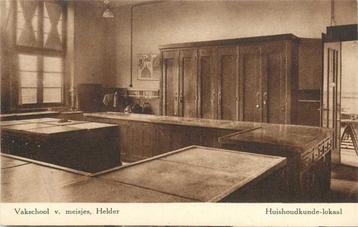 (300-491-001) Den Helder Vakschool v meisjes beschikbaar voor biedingen