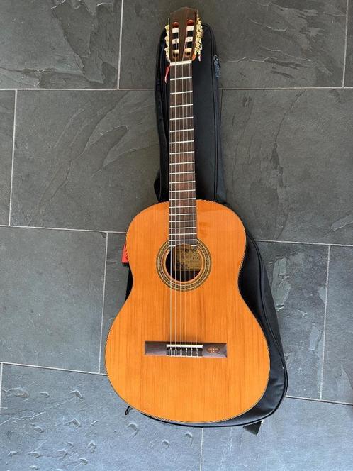 Salvador Cortez CC 15 gitaar, Muziek en Instrumenten, Snaarinstrumenten | Gitaren | Akoestisch, Nieuw, Klassieke of Spaanse gitaar