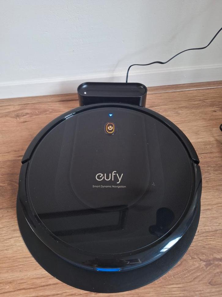 Robotstofzuiger met dweilfunctie eufy hybrid g10, Witgoed en Apparatuur, Stofzuigers, Zo goed als nieuw, Robotstofzuiger, Minder dan 1200 watt
