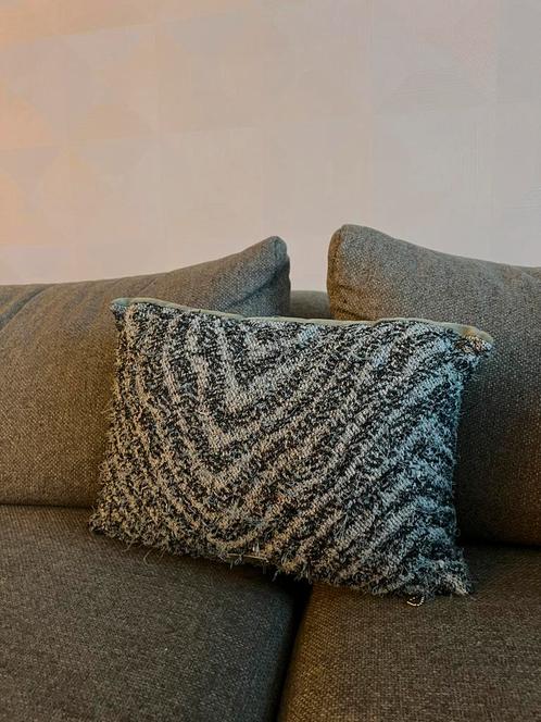 HKliving Doris sierkussen (30 x 40 cm) zigzag petrol, Huis en Inrichting, Woonaccessoires | Kussens, Zo goed als nieuw, Blauw