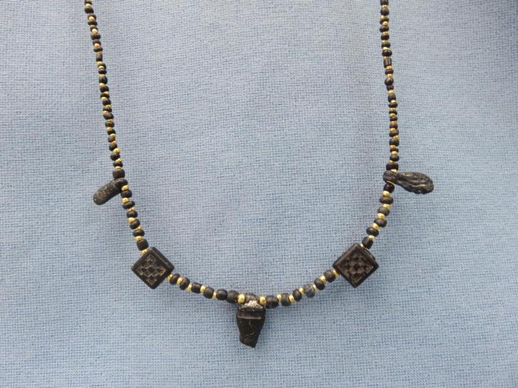 Romeinse rijk, glas snoer ca. 2000 jaar oud - bodemvondst, Sieraden, Tassen en Uiterlijk, Antieke sieraden, Ketting, Overige materialen
