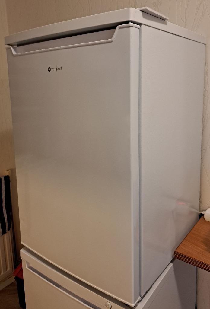 Koelkast Veripart VPKK701 tafelmodel 85x55x57 cm 103 L, Witgoed en Apparatuur, Koelkasten en IJskasten, Gebruikt, Zonder vriesvak