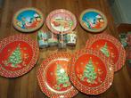 7 Kerst Melamine kinderborden, en 4 bekers. Bieden, Ophalen of Verzenden, Zo goed als nieuw, Glas of Kopje