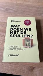 Dick Wittenberg - Wat doen we met de spullen?, Ophalen of Verzenden, Zo goed als nieuw, Dick Wittenberg