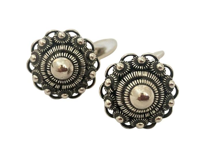Nieuwe zilveren manchetknopen met Zeeuwse knop, d 18 mm, Sieraden, Tassen en Uiterlijk, Manchetknopen, Nieuw, Zilver, Verzenden
