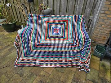 Gehaakte woondeken/plaid granny XXL beschikbaar voor biedingen