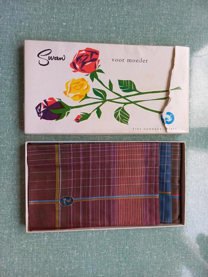 Swan zakdoekjes, Antiek en Kunst, Curiosa en Brocante, Ophalen of Verzenden