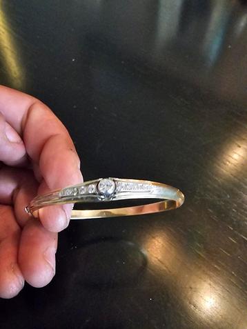 14kt Gouden Slavenarmband met Diamanten dames beschikbaar voor biedingen