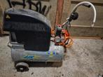 Kinzo, Doe-het-zelf en Verbouw, Compressors, Minder dan 25 liter, Ophalen, Gebruikt, Minder dan 200 liter/min